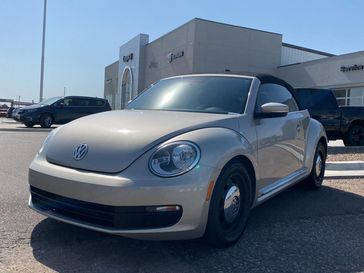 2015 Volkswagen Beetle 1.8T w/Tech