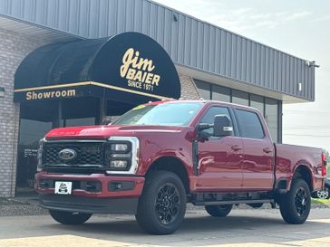 2025 Ford Super Duty F-350 SRW XLT