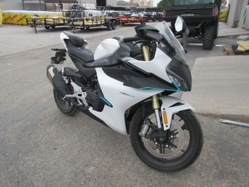 USED 2024 CFMOTO 450SS CF400-6US 