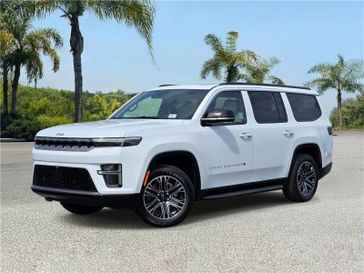 2026 Jeep Grand Wagoneer 4x2