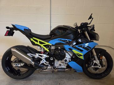 2025 BMW S 1000 R