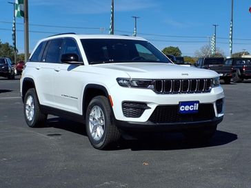 2025 Jeep Grand Cherokee Laredo X 4x2