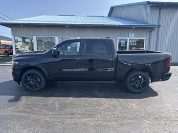 New 2026 RAM 1500 Laramie Crew Cab 4x4 5'7' Box