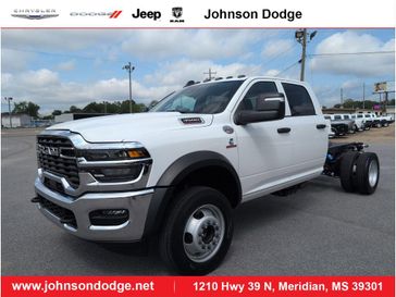 2025 RAM 4500 Tradesman Chassis Crew Cab 4x4 60' Ca Bright White Clear Coat