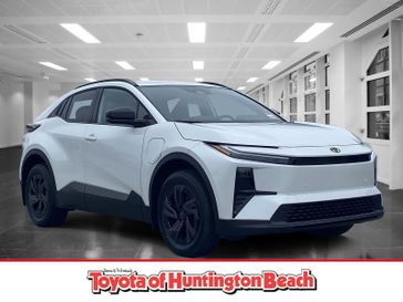 New 2026 Toyota C-HR SE