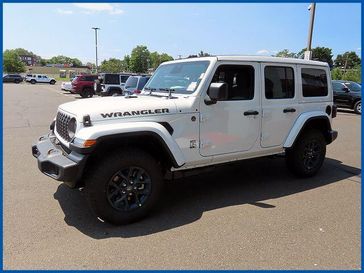New 2026 Jeep Wrangler 