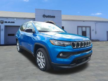Used 2024 Jeep Compass Latitude Lux