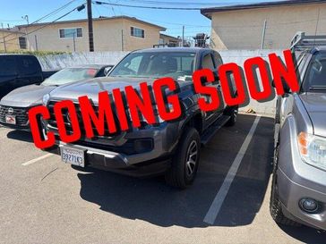 Used 2022 Toyota Tacoma SR