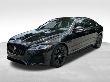 2024 Jaguar XF R-Dynamic SE