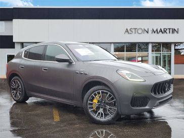 2023 Maserati Grecale GT in a GRIGIO LAVA exterior color. Glenview Luxury Imports 847-904-1233 glenviewluxuryimports.com 