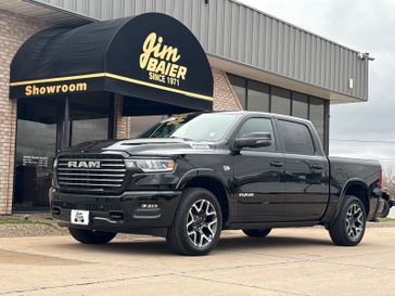 New 2026 RAM 1500 Laramie Crew Cab 4x4 5'7' Box