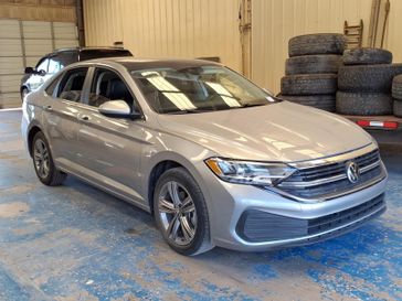 Used 2024 Volkswagen Jetta SE