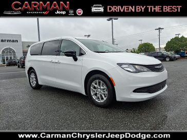 New 2026 Chrysler Voyager Lx