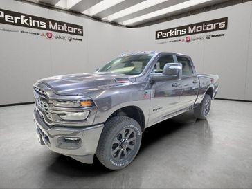 New 2027 RAM 2500 Big Horn Crew Cab 4x4 6'4' Box