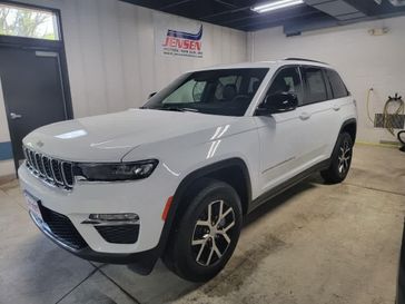 New 2025 Jeep Grand Cherokee Limited 4x4