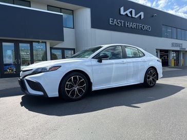 Used 2023 Toyota Camry SE