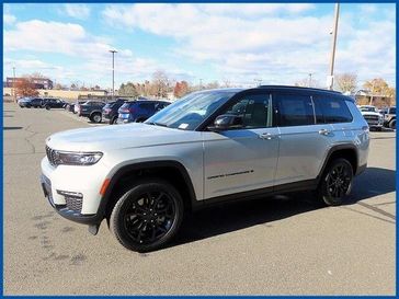 New 2025 Jeep Grand Cherokee Limited