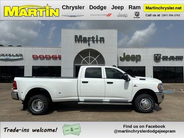 2024 RAM 3500 Tradesman Crew Cab 4x4 8' Box