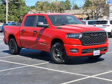 2025 RAM 1500 Tradesman Crew Cab 4x4 5'7' Box