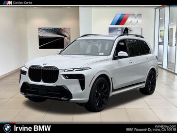 Mineral White Metallic