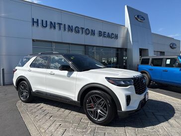 New 2025 Ford Explorer ST-Line