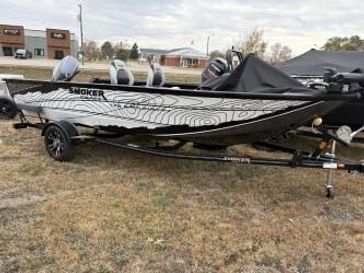 New 2025 SMOKERCRAFT EXC176TPRO 