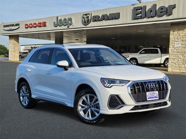 2023 Audi Q3 Premium