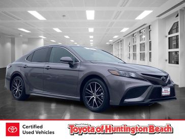 Used 2024 Toyota Camry SE