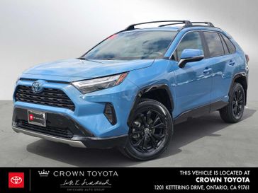2022 Toyota RAV4 Hybrid SE