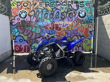 Team Yamaha Blue