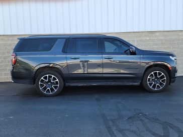 Used 2022 Chevrolet Suburban RST