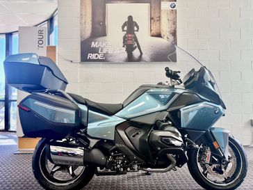 Option 719 Blue Ridge Mountain Metallic