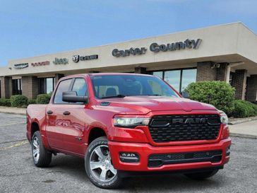 New 2026 RAM 1500 Express Crew Cab 4x2 5'7' Box