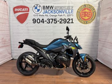 New 2026 BMW R 1300 R EXCELLENCE PACKAGE 
