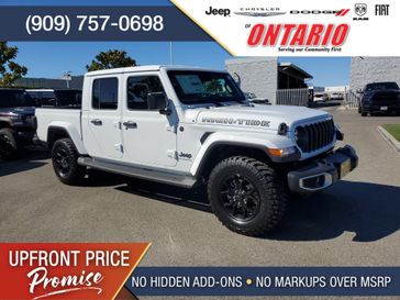 New 2025 Jeep Gladiator High Tide