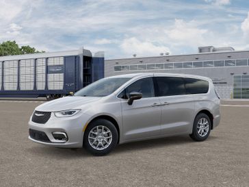 New 2026 Chrysler Pacifica Select
