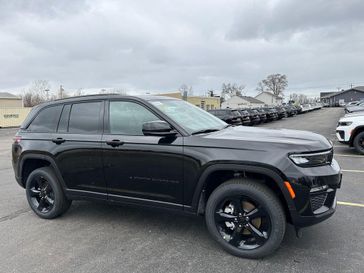New 2025 Jeep Grand Cherokee Limited 4x4