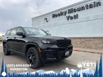 Used 2024 Jeep Grand Cherokee L Altitude