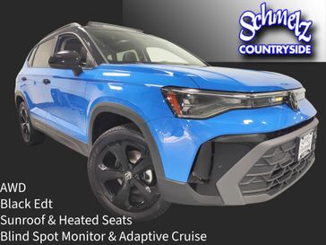 Used 2025 Volkswagen Taos SE Black AWD w/Sunroof