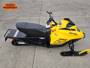 2025 SKI DOO MXZ 200 