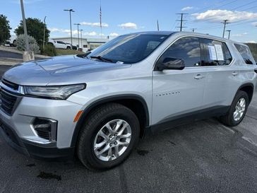 Used 2022 Chevrolet Traverse LS
