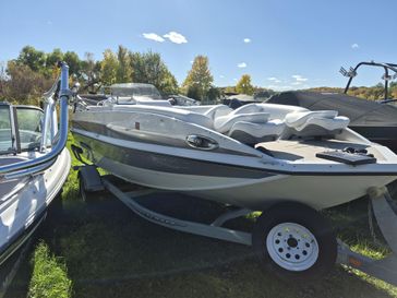 Used 2019 PRINCE CRAFT VENTURA 192WAK 