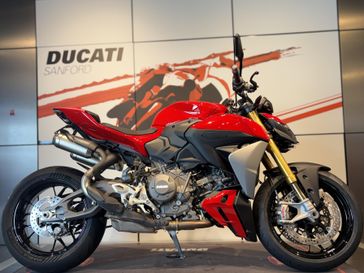 New 2026 Ducati STREETFIGHTER V2S 