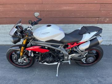 2017 Triumph SPEED TRIPLE R 