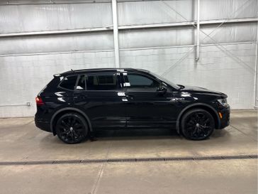 Used 2021 Volkswagen Tiguan SE R-Line Black