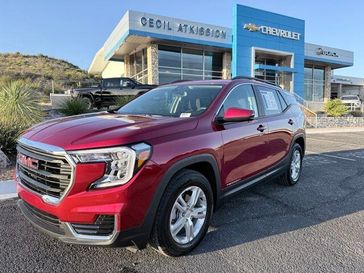 Used 2024 GMC Terrain SLE