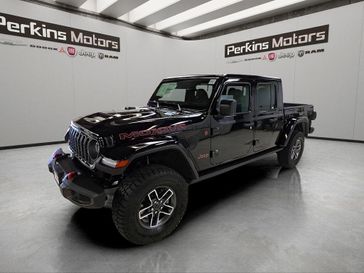 New 2026 Jeep Gladiator Mojave 4x4