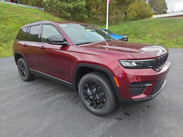 New 2025 Jeep Grand Cherokee Altitude X 4x4