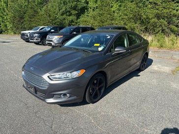 Used 2016 Ford Fusion SE