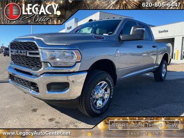 2024 RAM 2500 Tradesman Crew Cab 4x4 6'4' Box